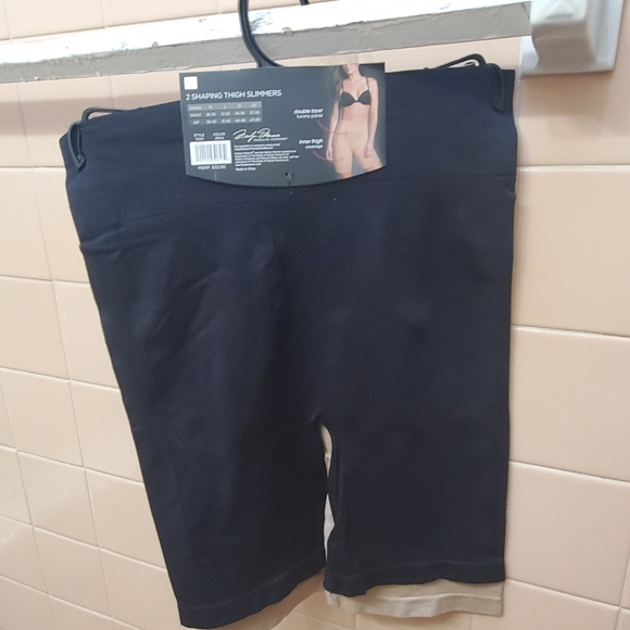 NWT Marilyn Monroe 2Pk Shaping Thigh Slimmders Szs L & 1X Black/ Tan $30 each - Picture 3 of 10